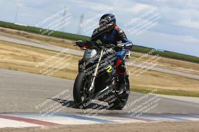 media/Apr-26-2024-TrackDaz (Fri) [[c4b677d280]]/B Group/120pm (Wheelie Bump)/